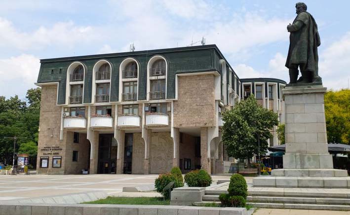 opera chitalishte